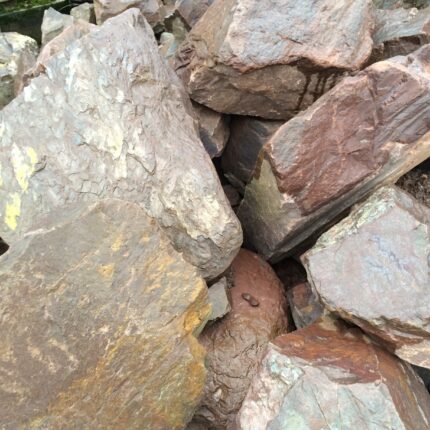 Basalt rot Klasse 4