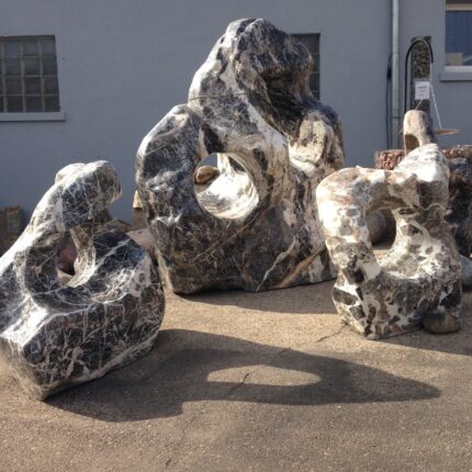 Showstone Sculptured