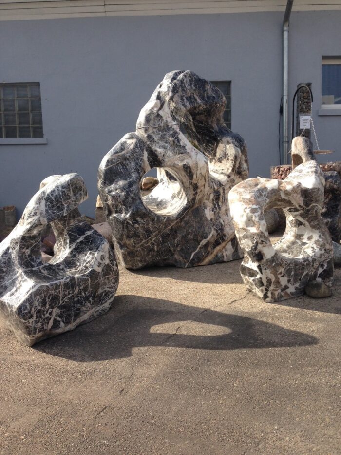 Showstone Sculptured